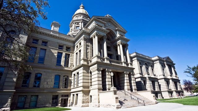CRYPTONEWSBYTES.COM statecapitolbuildings_wyoming_cheyenne_thinkstock Opinion court: is institutional investment in crypto taking shape?  