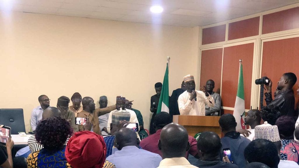 CRYPTONEWSBYTES.COM DpKHsM9XoAIIDLa-1024x576 Nigerians May Usher-in a Pro-Crypto Government in 2019  