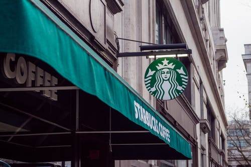 CRYPTONEWSBYTES.COM pexels-photo-303324 You will soon be able to buy Starbucks coffee with Bitcoin  