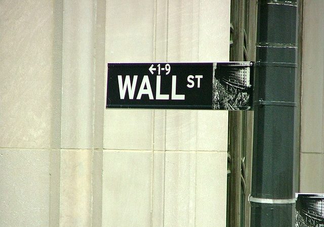 CRYPTONEWSBYTES.COM wall-street-264381_640-640x450 Overstock.com is venturing into the tokenized securities space  