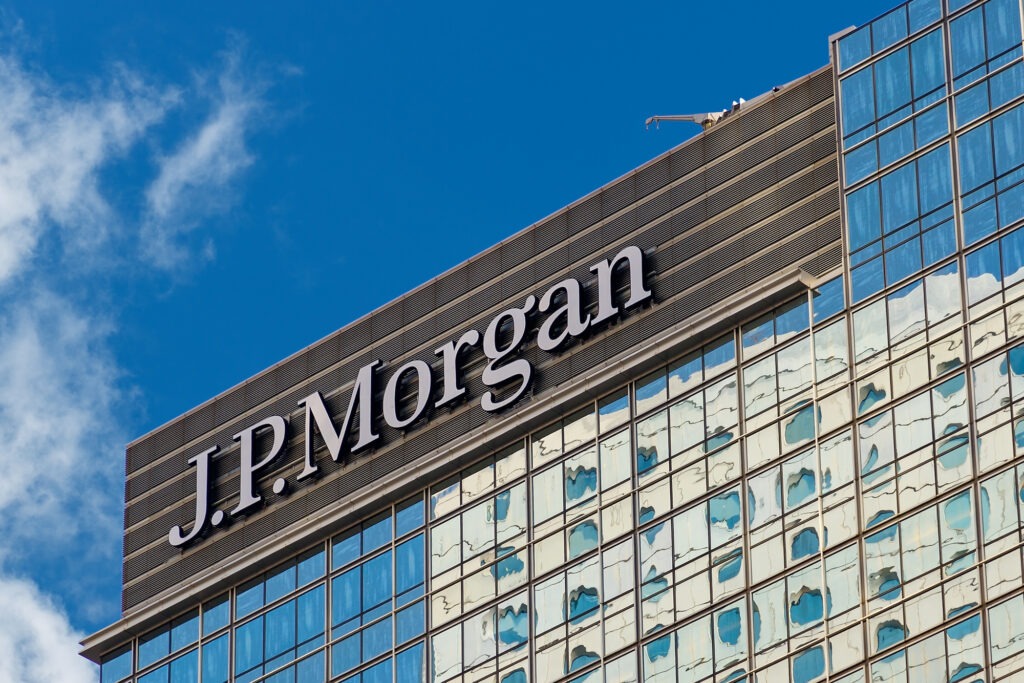 CRYPTONEWSBYTES.COM jpmorgan-1024x683 Grayscale CEO opposes JPMorgan's Dimon for Being Optimistic About Ethereum  