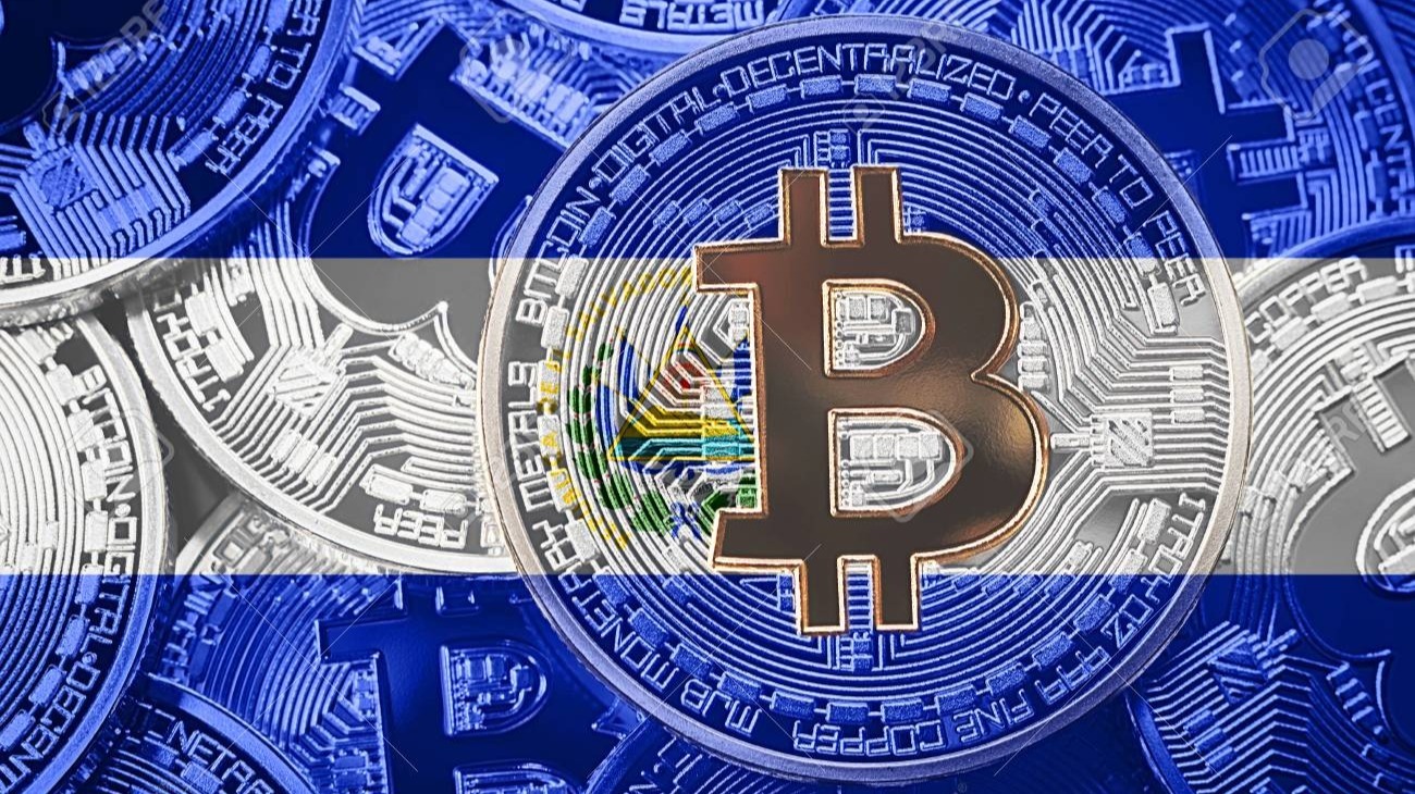 CRYPTONEWSBYTES.COM el-sal El Salvador Makes Bitcoin Legal Tender  