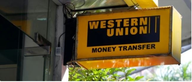 CRYPTONEWSBYTES.COM blockchain-15 Remittance Behemoth Western Union Plans to Enter the Crypto Market  