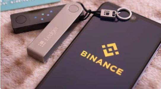 CRYPTONEWSBYTES.COM blockchain-32 Binance CEO: Only 1% of People Can Manage Cryptocurrency Self-custody  