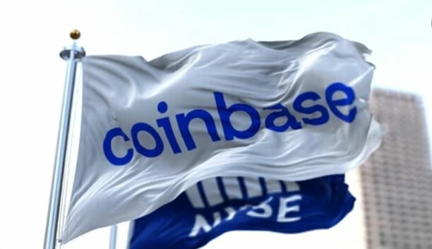 CRYPTONEWSBYTES.COM blockchain-14 Coinbase Sets Ambitious Goal of One Billion Users, Shifts Focus to Regulation  