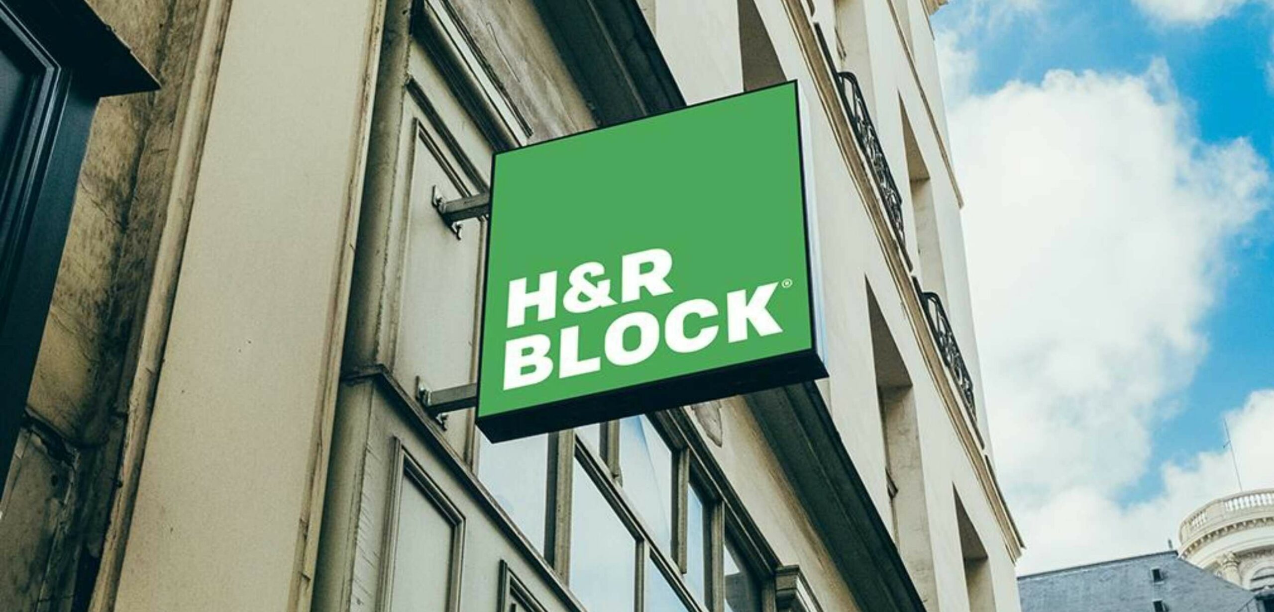 CRYPTONEWSBYTES.COM CoinTracker-HR-Block-TAx-crypto-tac-scaled Crypto tax filing made easy: CoinTracker partners with H&R Block for hassle-free tax season  