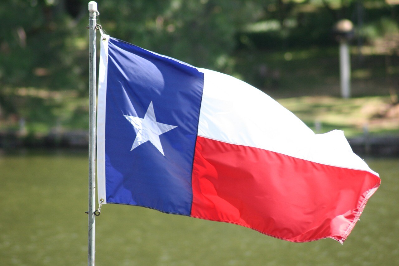 CRYPTONEWSBYTES.COM texas-flag Crypto as a Right Proposed in a Progressive Texas Resolution  