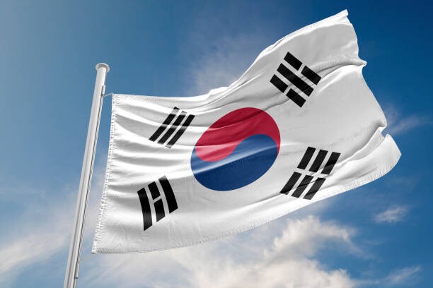 CRYPTONEWSBYTES.COM south-korea Here's this New Report That Shows 70% of South Korea's Overseas Assets are Cryptocurrencies  