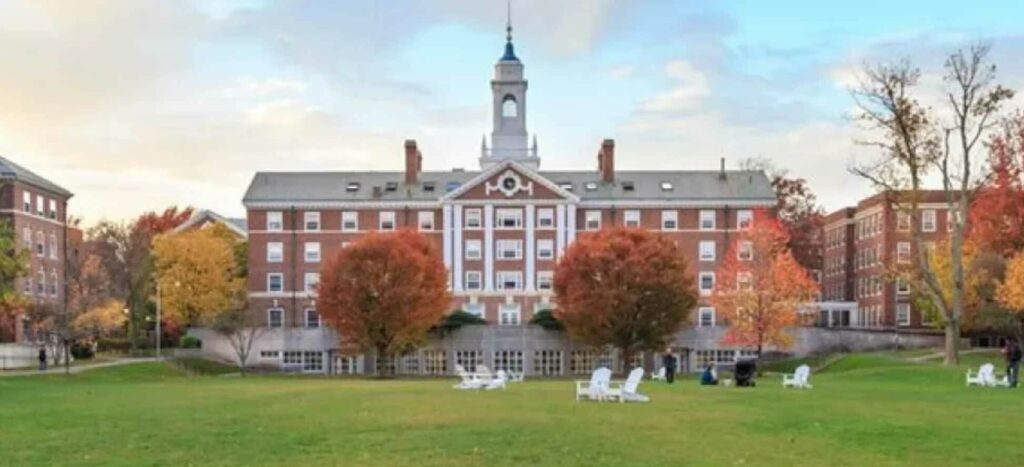 CRYPTONEWSBYTES.COM University-1024x467 Cryptocurrency and Higher Education: A New Frontier of Financial Innovation  