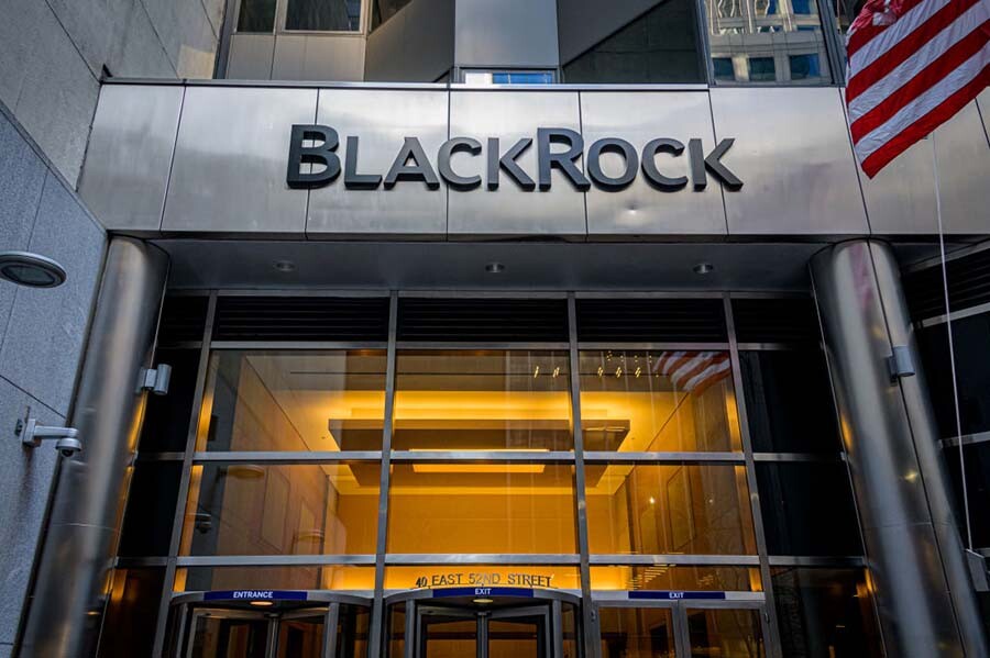 CRYPTONEWSBYTES.COM blackrock BlackRock Insider: $17.7T Wall Street Earthquake to Impact Bitcoin, Ethereum, XRP  