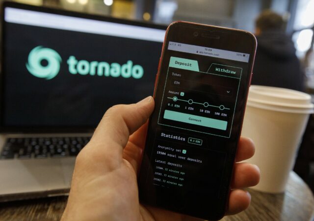 CRYPTONEWSBYTES.COM tornado-cash-640x450 Why did the top crypto lobbying group throw its support behind the Tornado Cash challenge?  