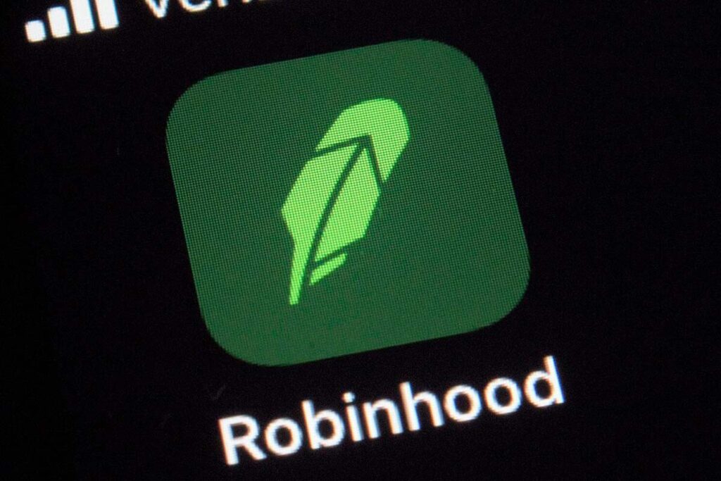 CRYPTONEWSBYTES.COM Robinhood-to-issue-200-stock-tokens-on-its-own-blockchain-in-EU-1024x683 Robinhood to issue 200 stock tokens on its own blockchain in EU?  